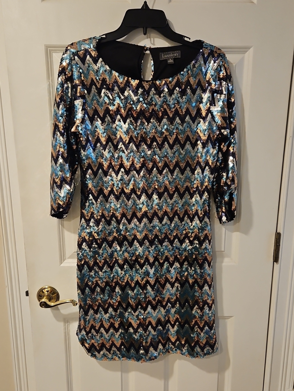 Luxology Black Blue Gold Sequin Zigzag Long Sleeve Dress